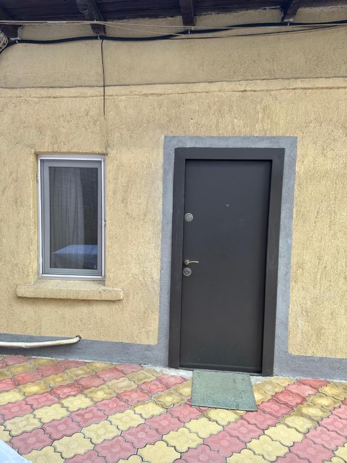 Apartamnet Regim Hotelier Boekarest Buitenkant foto
